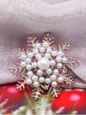 Snowflake Brooch W/ Pearls